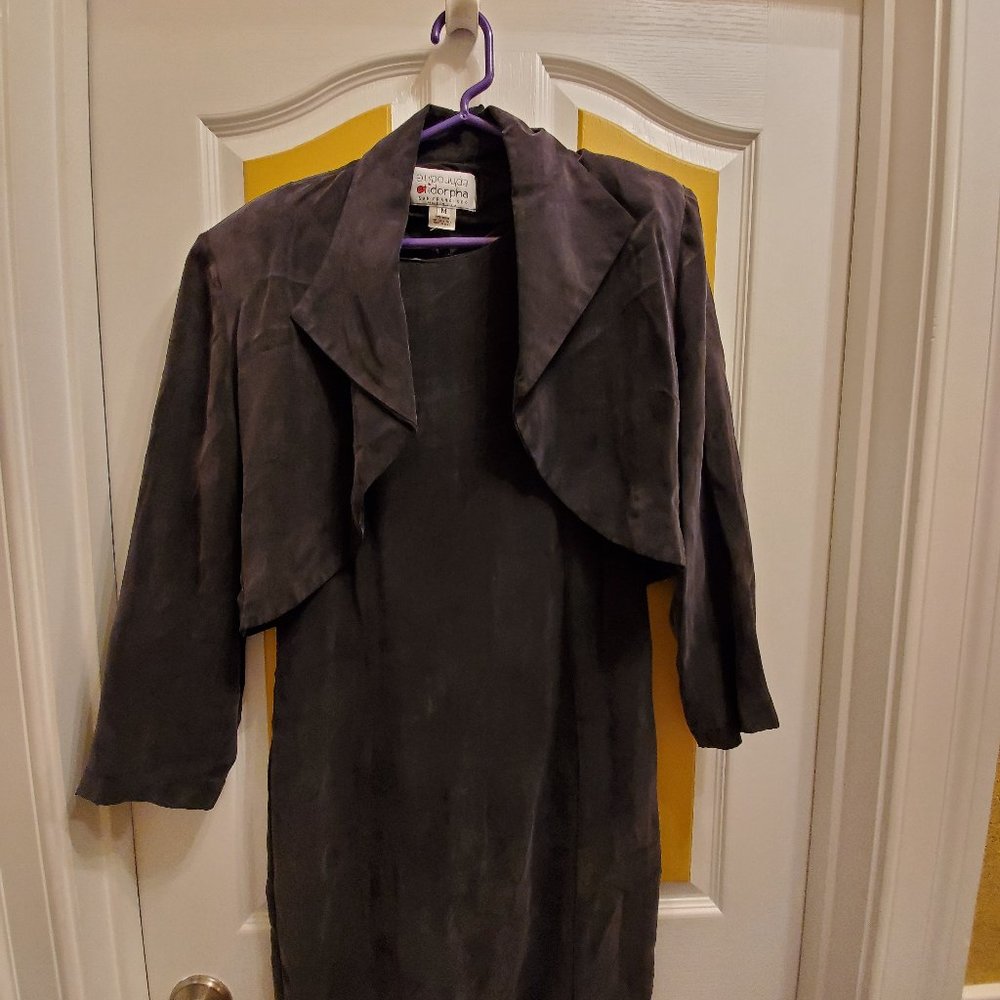 Etidorpha - 2 Piece Black Silk Suit
